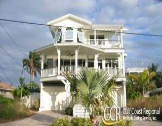 3225 Gulf Dr., Holmes Beach, FL 34217