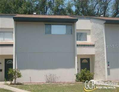 1025 Longfellow Ct., Sarasota, FL 34243