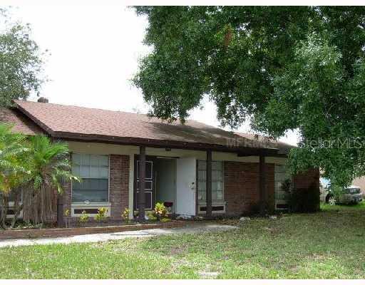 533 Falkirk Ave., Valrico, FL 33594
