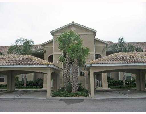 915 Fairwaycove Ln. #105, Bradenton, FL 34212
