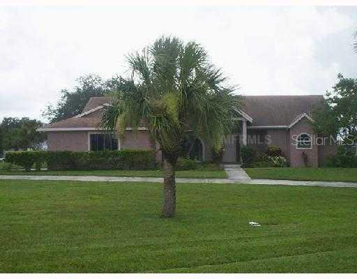 6187 9th Avenue Cir., Bradenton, FL 34212