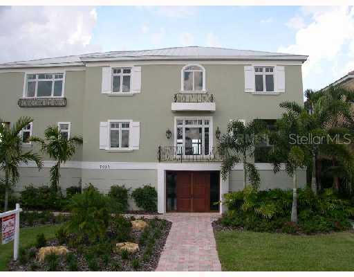 7016 Hawks Harbor Cir., Bradenton, FL 34207