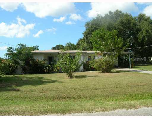 2201 E 2nd Ave., Palmetto, FL 34221