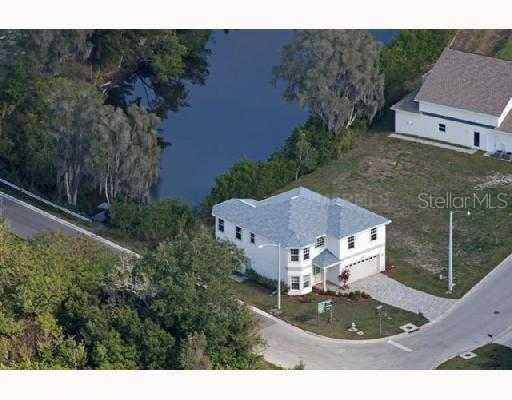 3015 Pine Street, Bradenton, FL 34208