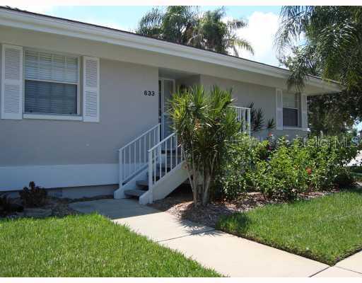 633 Estuary Dr., Bradenton, FL 34209