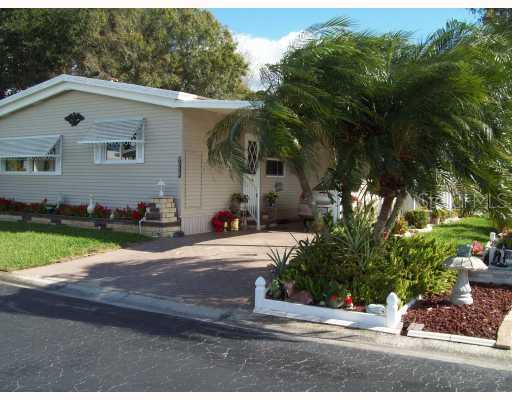 9008 34th St., Palmetto, FL 34221