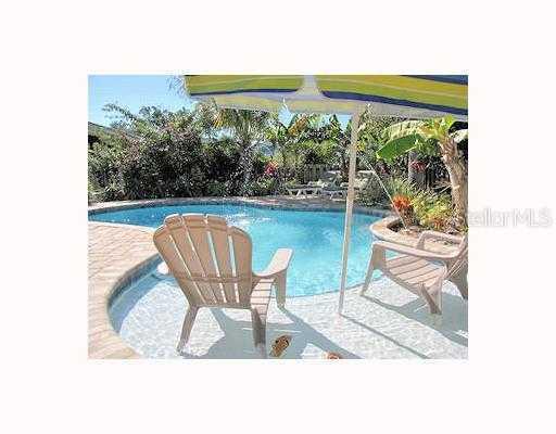 206 67th St., Holmes Beach, FL 34217