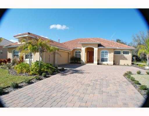 209 Petrel Tr., Bradenton, FL 34212