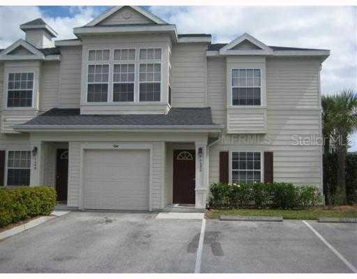 7592 Plantation Cir., Bradenton, FL 34201