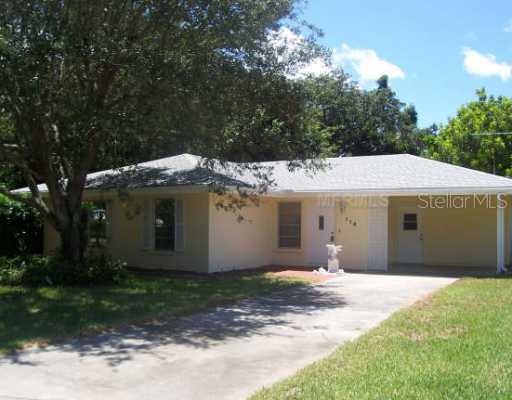 719 W 32nd Ave., Palmetto, FL 34221