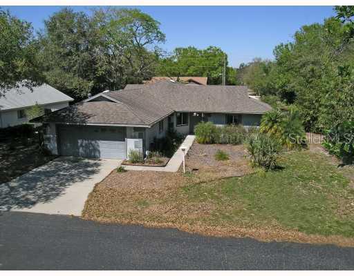 4694 Hamlets Grove Dr., Sarasota, FL 34235