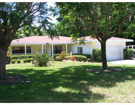 7607 NW 17th Ave., Bradenton, FL 34209