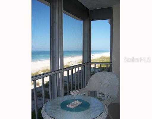 5300 Gulf Dr. #206, Holmes Beach, FL 34217