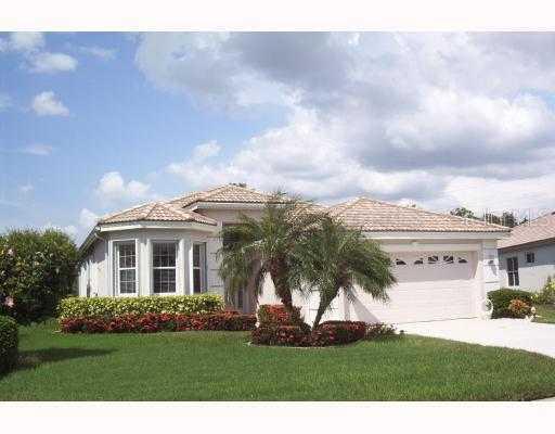 7144 Drewrys Bluff, Bradenton, FL 34203