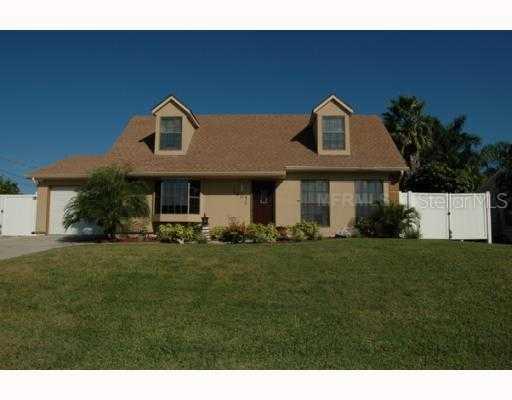 4603 3rd Ave., Bradenton, FL 34208