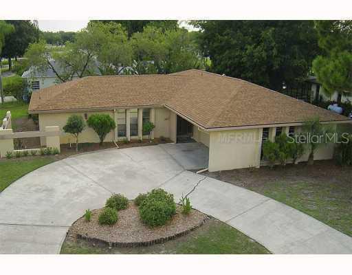 5101 15th Ave., Bradenton, FL 34209