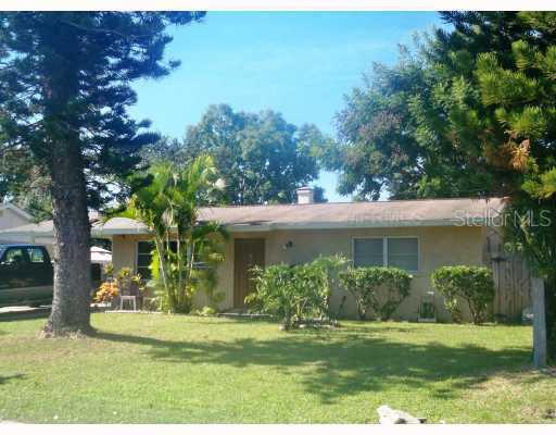 1211 22nd Ave., Palmetto, FL 34221