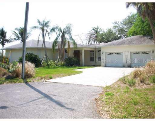 4215 Caloosa Dr., Palmetto, FL 34221