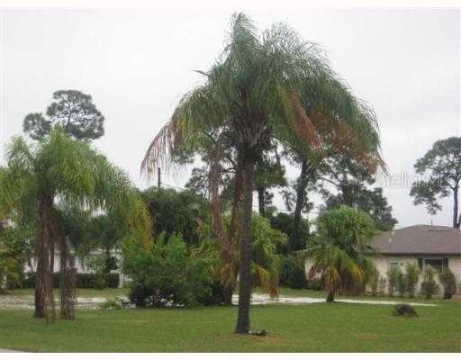 1610 Loralin Dr., Englewood, FL 34223