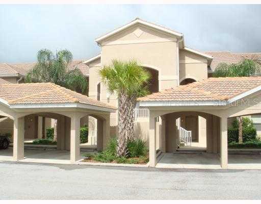 1011 Fairwaycove Ln. #207, Bradenton, FL 34212