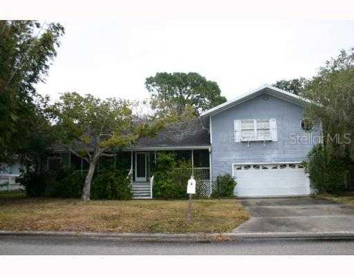3308 7th Street Cir., Palmetto, FL 34221