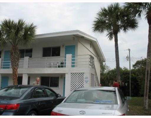 2315 Avenue C #5, Bradenton Beach, FL 34217