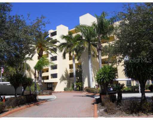 1510 1st Ave. #304, Bradenton, FL 34205