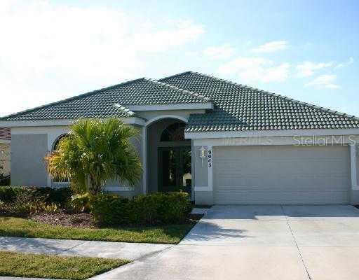 9043 Willowbrook Cir., Bradenton, FL 34212