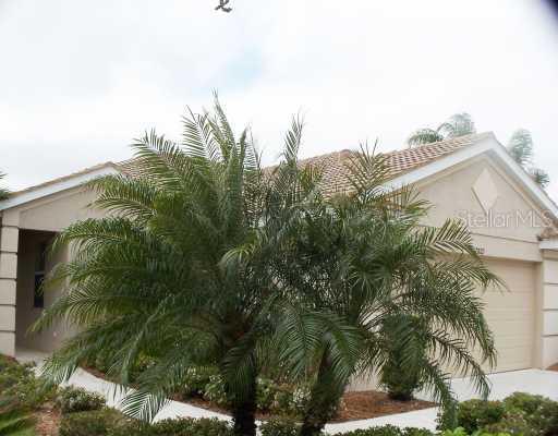 8222 Summer Greens Ter., Bradenton, FL 34212