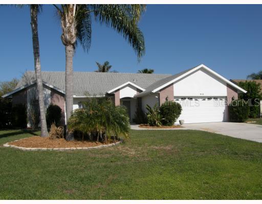 916 49th Street Cir., Bradenton, FL 34208