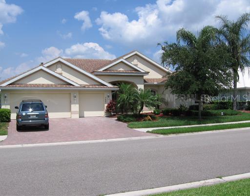 7641 Camden Harbour Dr., Bradenton, FL 34212