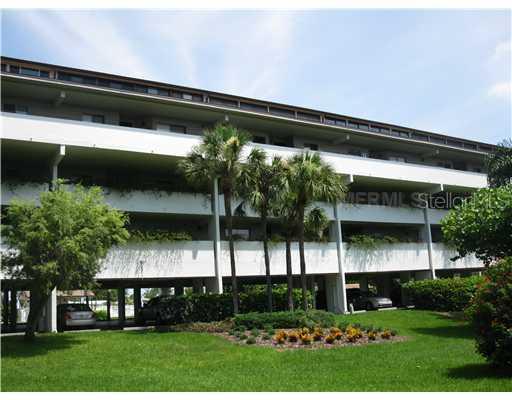 9604 Cortez Rd. #215, Bradenton, FL 34210