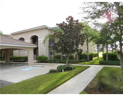 811 Fairway Cove Ln. #207, Bradenton, FL 34212