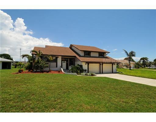 4611 Coral Lake Dr., Bradenton, FL 34210