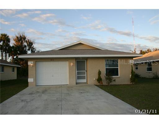 2715 31st Ave., Bradenton, FL 34208