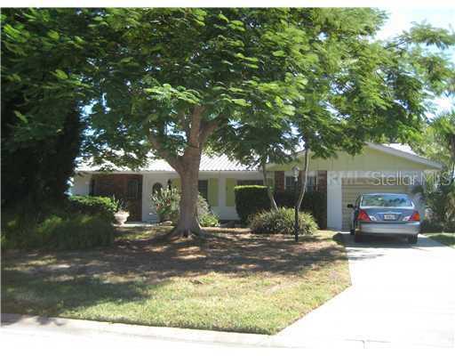 533 69th St., Holmes Beach, FL 34217