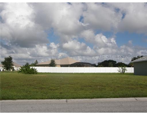 2204 14th St., Palmetto, FL 34221