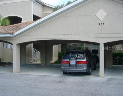 923 Fairwaycove Ln. #104, Bradenton, FL 34212