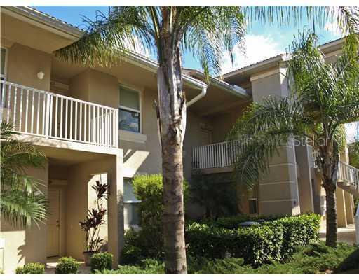 811 Fairwaycove Ln. #103, Bradenton, FL 34212