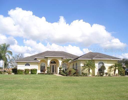 6109 9th Avenue Cir., Bradenton, FL 34212