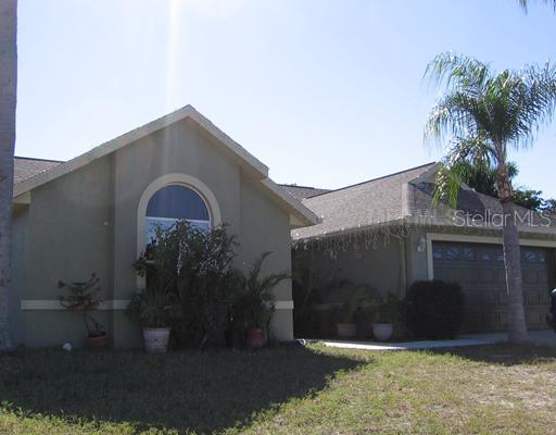 6705 32nd Ave., Bradenton, FL 34209