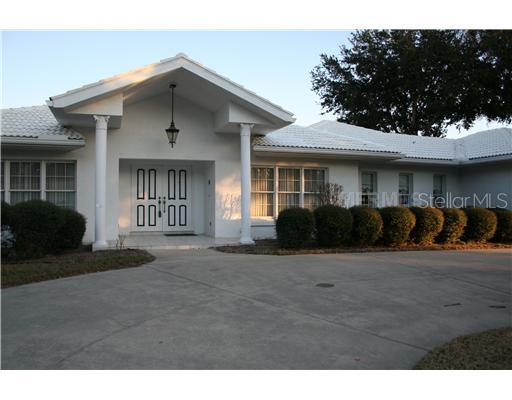 1241 Yacht Harbor Dr., Osprey, FL 34229