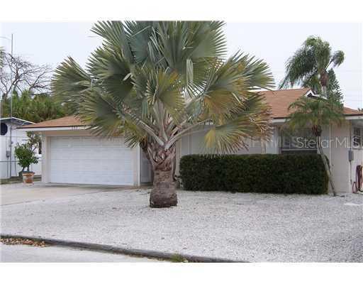 207 72nd St., Holmes Beach, FL 34217