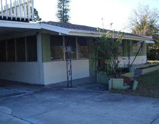 2328 Mcintosh Rd., Sarasota, FL 34232