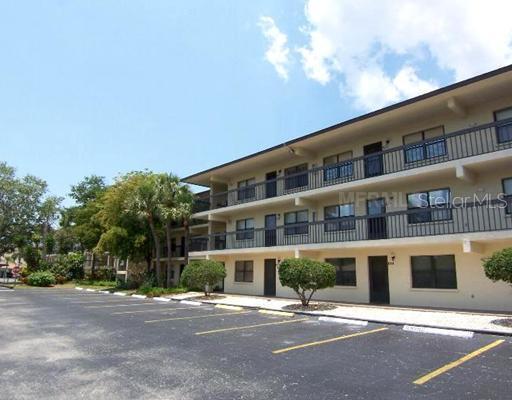 305 30th Ave. #A301, Bradenton, FL 34205