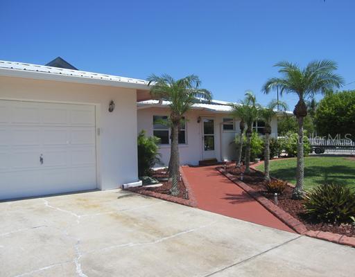 904 23rd Ave., Palmetto, FL 34221
