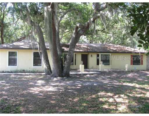 6214 32nd Ave., Bradenton, FL 34208