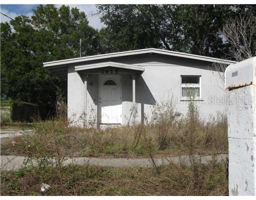 1915 32nd St., Sarasota, FL 34234