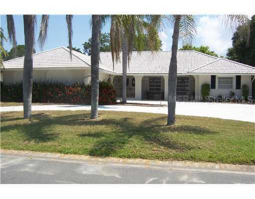 408 Yacht Harbor Dr., Osprey, FL 34229