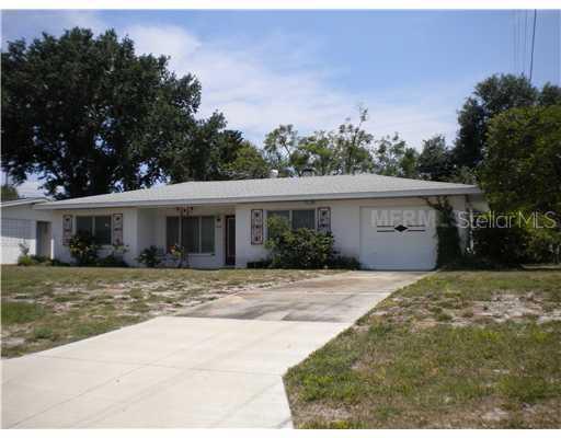 2420 Foster Ln., Sarasota, FL 34239